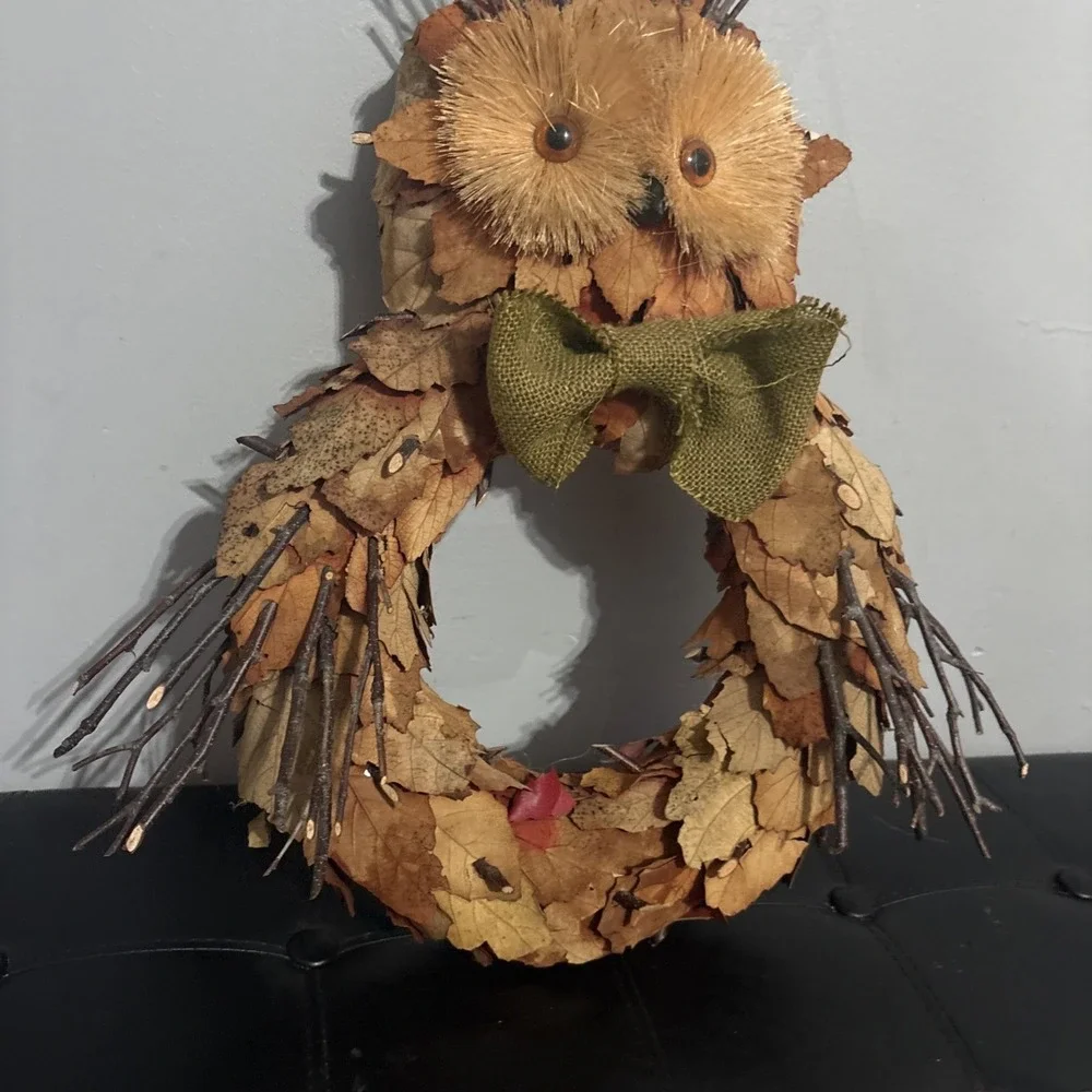 Woodland Creek Wooden Owl Shaped Wreath Decor Door Hanger Leaves